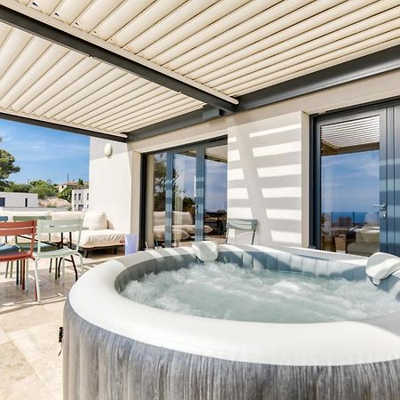 50 Nuances De Bleu Villa Marseille Bagian luar foto